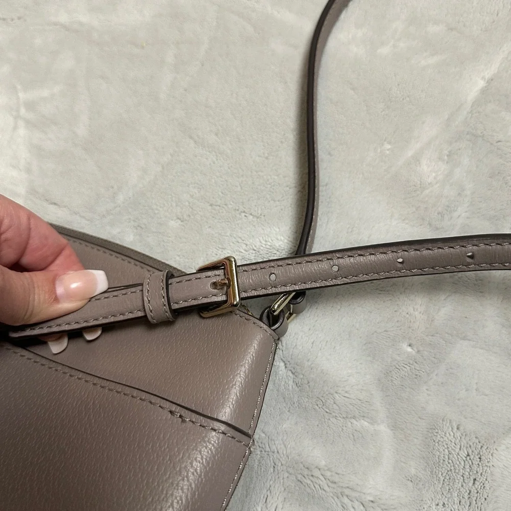 Kate Spade Grove Street Millie Small Taupe Cross‎ Body Purse
